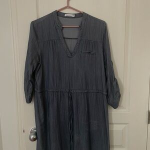 Reitmans Charcoal V-Neck Top